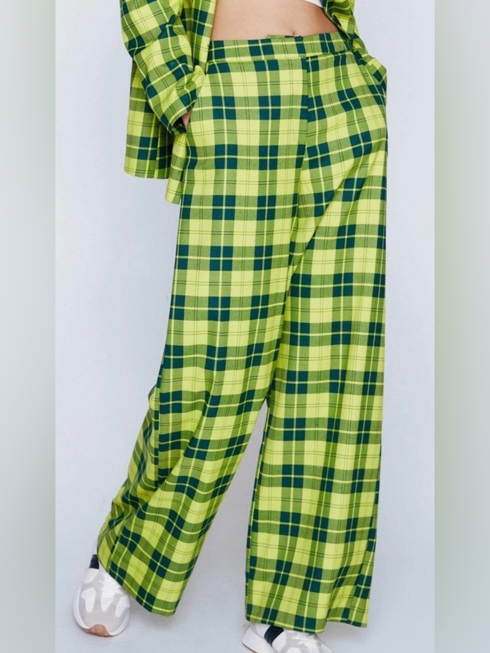 NWT Lemon Lime Plaid Wide Leg Women’s Nasty Gal Pants